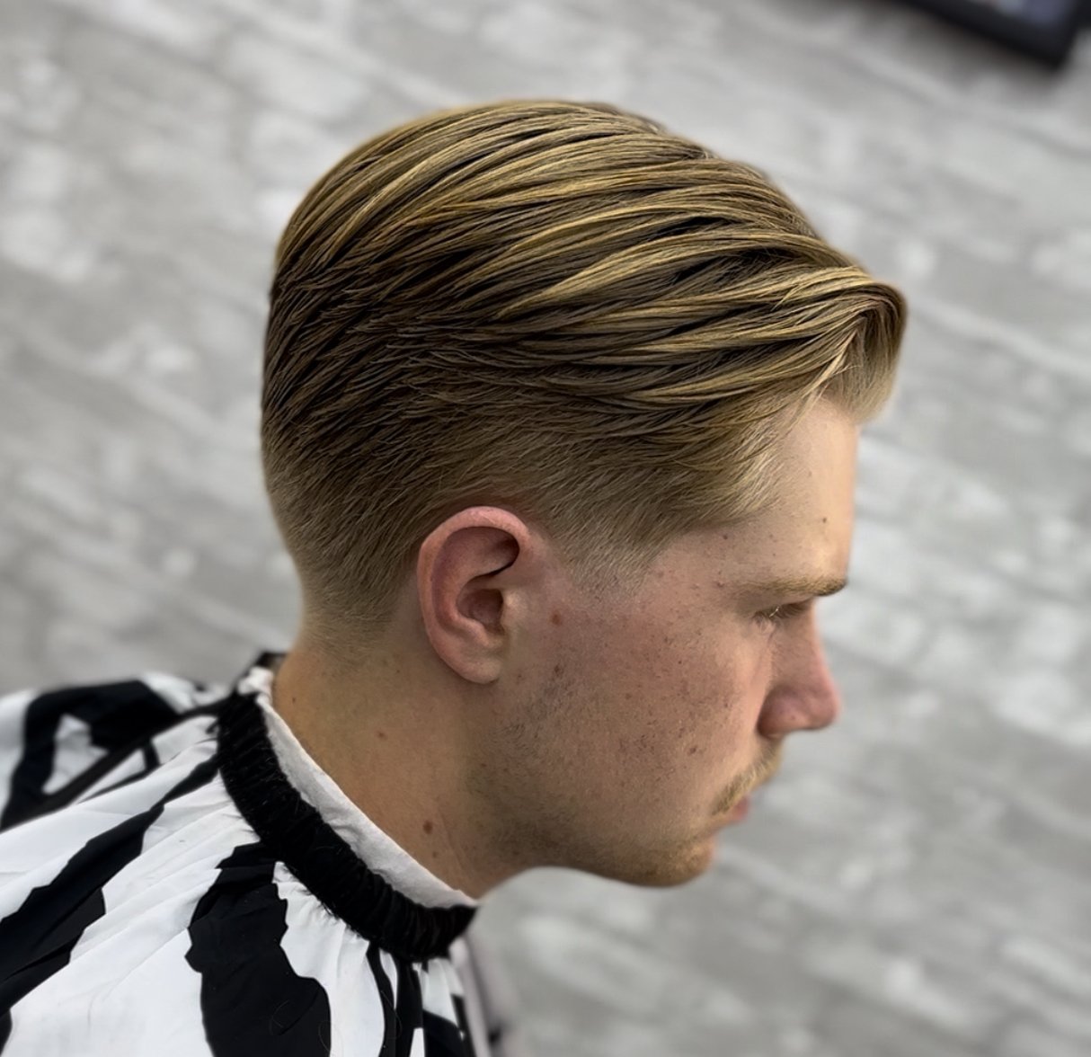 Curly hair fade haircut by PN Barbershop